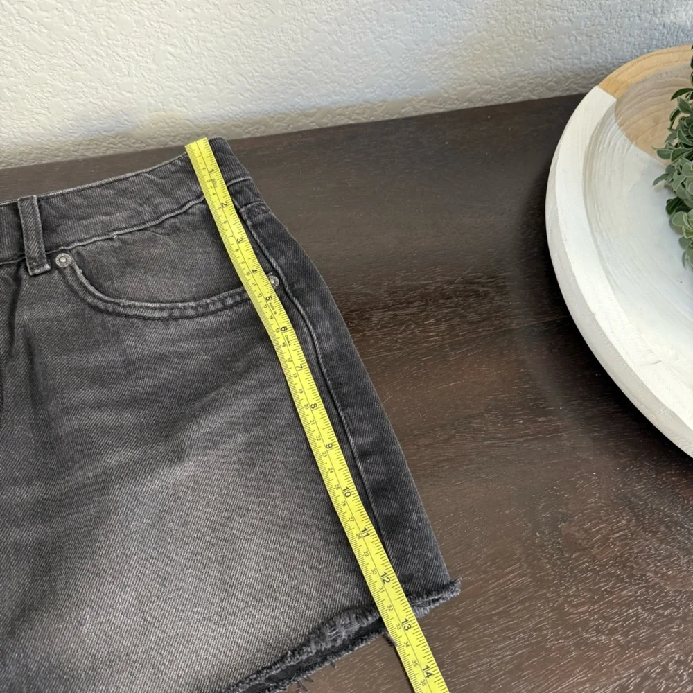 Garage clothing black denim mini skirt M